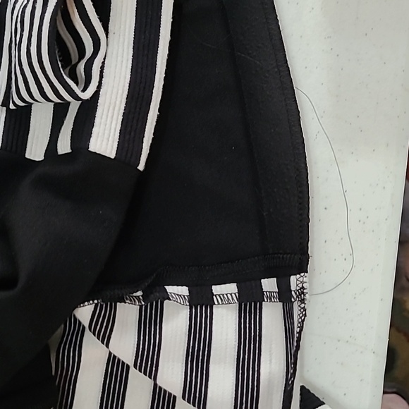 💥3for$12💥 Banana Republic women's striped dress with flared skirt size 4 - Picture 10 of 10